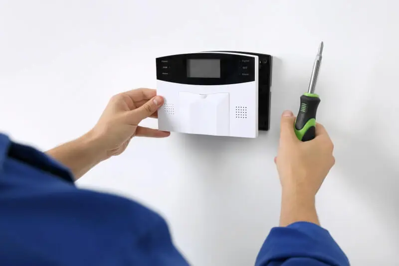 Interruttore salvavita installato all’interno di un quadro elettrico